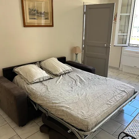 3 Pieces Au Suquet Vue Chateau & A 3 Minutes Apartment Cannes